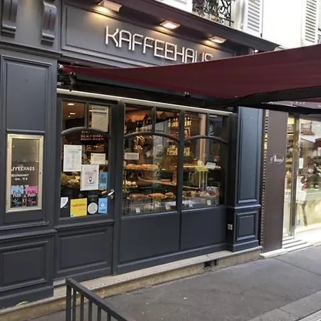 Grand Studio a 2 pas des Champs-Élysées, Tout neuf * París